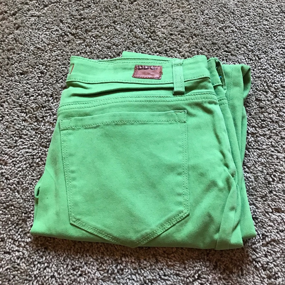 Green BDG Grazer Mid Rise stretch skinny jean